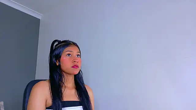 TaniaTaylor   online show from 29, 3, 2026