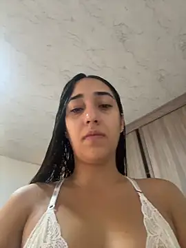isabellaHill2 online show from 5, 6, 2026