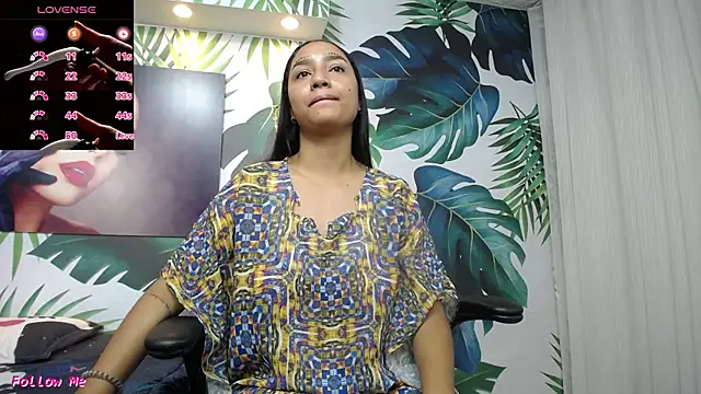 Snapshot of shakti_moumita chatting on 30, 4, 2026 shakti moumita online show from 30, 4, 2026