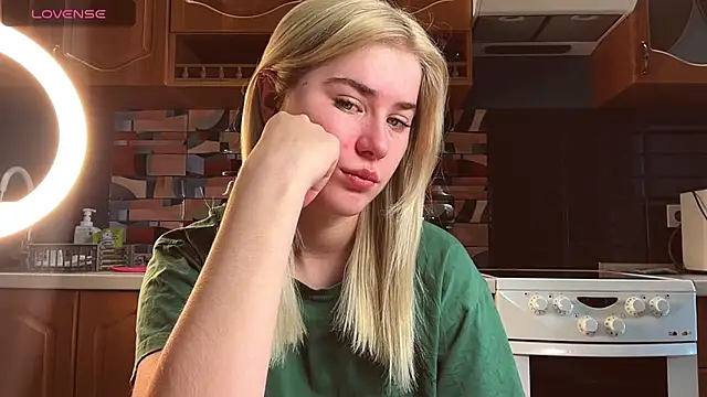 ivygenesis online show from 29, 3, 2026