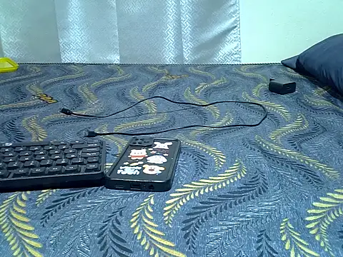KendyQ  online show from 4, 6, 2026