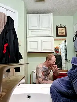 redandjuicy online show from 19, 4, 2026
