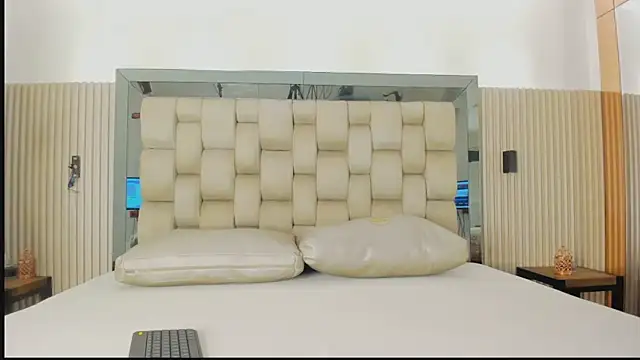 alika brown  online show from 17, 3, 2026