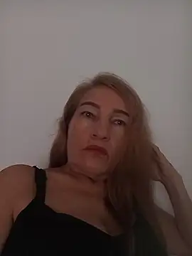 celeste blond online show from 17, 3, 2026