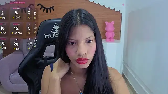 Snapshot of emily_smith_t chatting on 1, 6, 2026 emily smith t online show from 1, 6, 2026