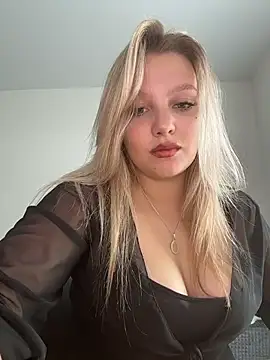 bettyloveu online show from 3, 6, 2026