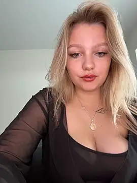 bettyloveu online show from 4, 6, 2026