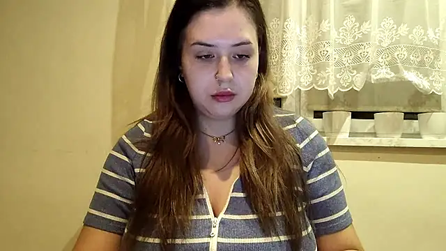 LolaSeduce online show from 3, 4, 2026