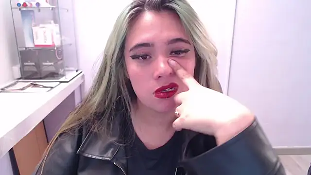 Snapshot of Liliith_Zeniith chatting on 31, 5, 2026 Liliith Zeniith online show from 31, 5, 2026