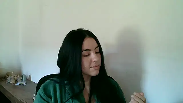 Snapshot of AnabeleNogueira chatting on 5, 7, 2026 AnabeleNogueira online show from 5, 7, 2026