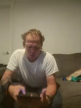 yourMasterisBored online show from 28, 4, 2026