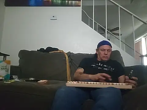 yourMasterisBored online show from 1, 8, 2026