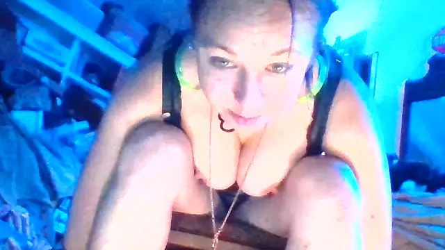 Ambionce online show from 7, 4, 2026