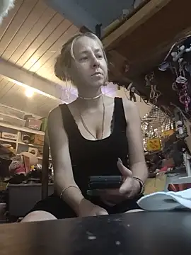 Snapshot of Ambionce chatting on 1, 8, 2026 Ambionce online show from 1, 8, 2026