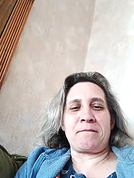 KatieLove133 online show from 2, 4, 2026