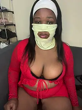 NaughtyGirl0000 online show from 4, 6, 2026