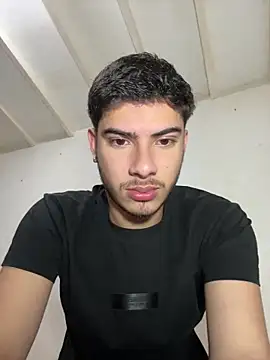 ApoloGray   online show from 24, 4, 2026