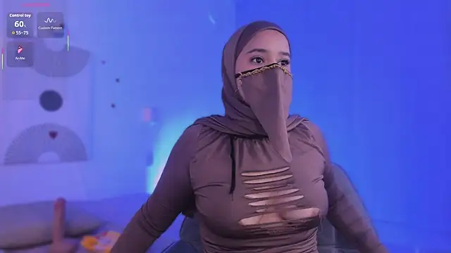 Aminaa Kaarim online show from 5, 8, 2026