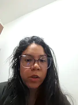 Snapshot of Aila_Phone chatting on 18, 4, 2026 Aila Phone online show from 18, 4, 2026