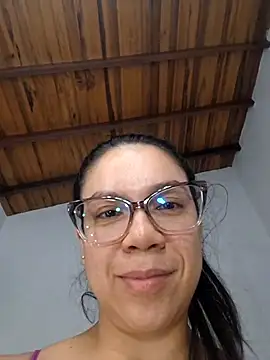 Snapshot of Aila_Phone chatting on 29, 4, 2026 Aila Phone online show from 29, 4, 2026