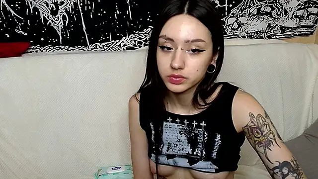 Snapshot of Finelia chatting on 13, 6, 2026 Finelia online show from 13, 6, 2026