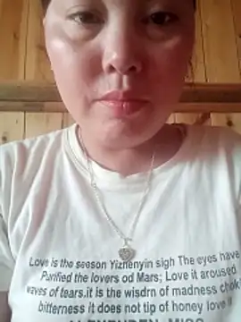Snapshot of Abi-ni chatting on 16, 6, 2026 Abi-ni online show from 16, 6, 2026
