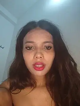 Candyy crushh online show from 17, 6, 2026