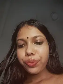 Candyy crushh online show from 14, 7, 2026
