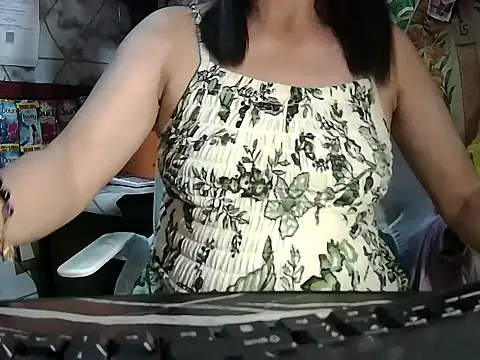 mommylicious 23 online show from 21, 6, 2026