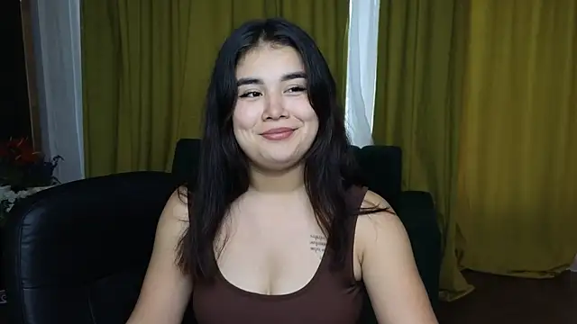 Snapshot of AlicaMayer chatting on 12, 5, 2026 AlicaMayer online show from 12, 5, 2026