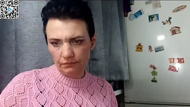 HotMamaQueen234 online show from 19, 4, 2026