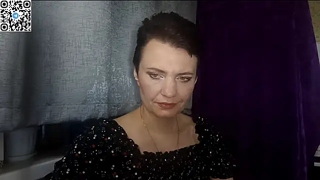Snapshot of HotMamaQueen234 chatting on 16, 5, 2026 HotMamaQueen234 online show from 16, 5, 2026