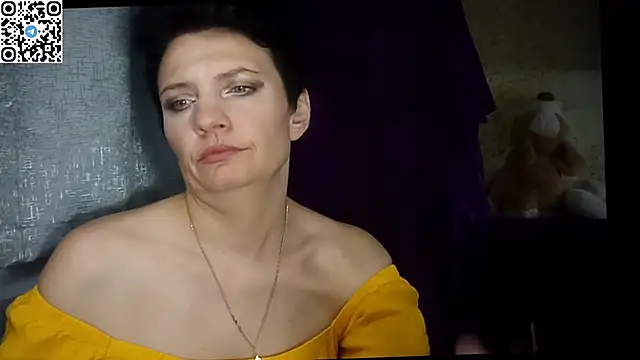 Snapshot of HotMamaQueen234 chatting on 15, 6, 2026 HotMamaQueen234 online show from 15, 6, 2026