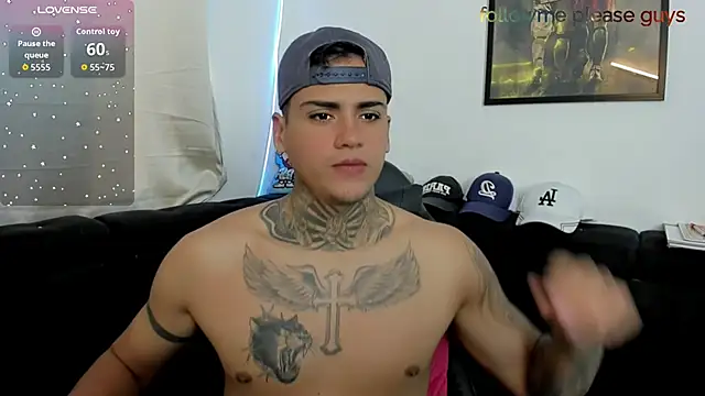 sweetlatinoboy online show from 4, 4, 2026