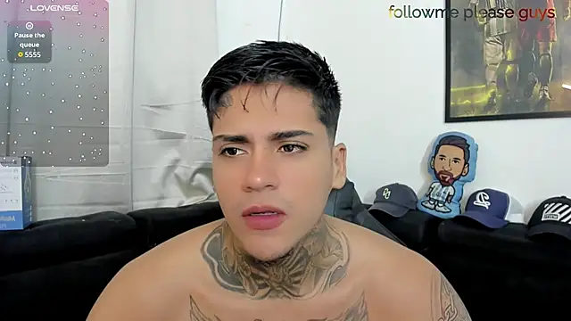 sweetlatinoboy online show from 8, 5, 2026