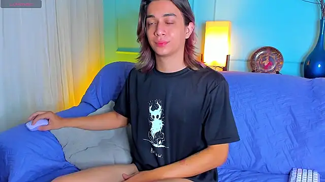 Keita Moon online show from 17, 4, 2026