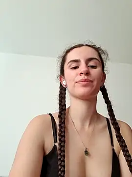 Snapshot of starlight_mo chatting on 16, 6, 2026 starlight mo online show from 16, 6, 2026