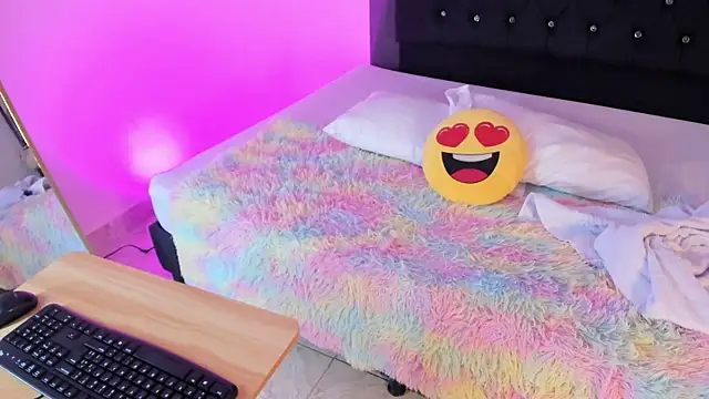 ChloeSterling online show from 23, 4, 2026