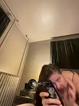 JulieetteLatte online show from 20, 7, 2026