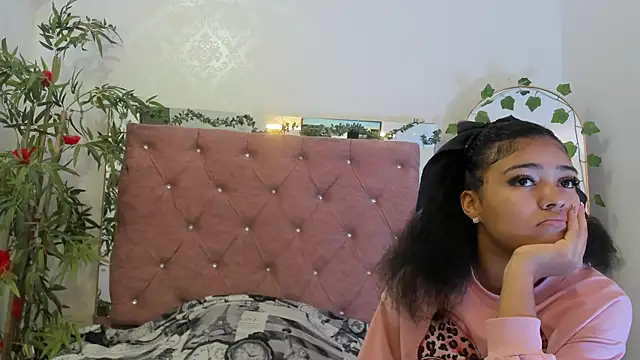 Alaia2 online show from 23, 4, 2026
