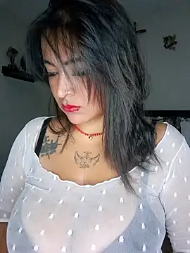 Sarah-917 online show from 27, 6, 2026