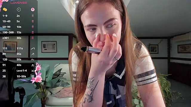 Kirarustle1 online show from 6, 4, 2026