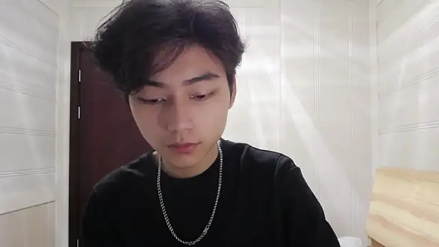 XX-XIUXIU online show from 27, 4, 2026