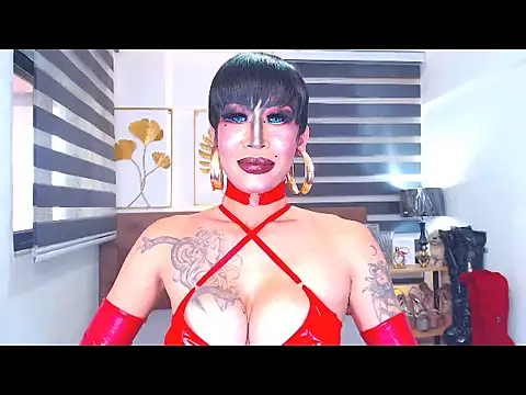 Snapshot of DominateMistressTania chatting on 17, 6, 2026 DominateMistressTania online show from 17, 6, 2026