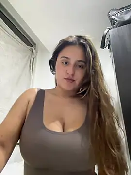 Snapshot of rafaella_stefano chatting on 29, 6, 2026 rafaella stefano online show from 29, 6, 2026