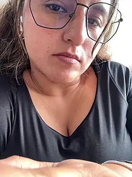 Snapshot of rafaella_stefano chatting on 1, 7, 2026 rafaella stefano online show from 1, 7, 2026