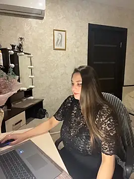 AgathaMyers online show from 6, 4, 2026