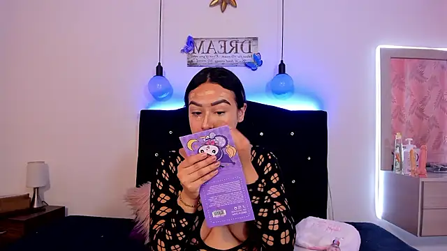 Sia messy online show from 26, 3, 2026