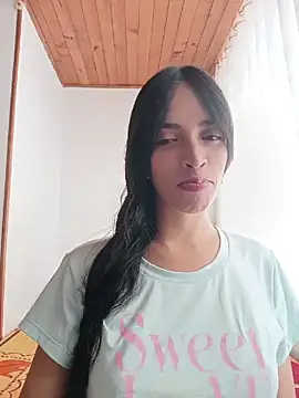 Snapshot of DolceLucie chatting on 24, 3, 2026 DolceLucie online show from 24, 3, 2026