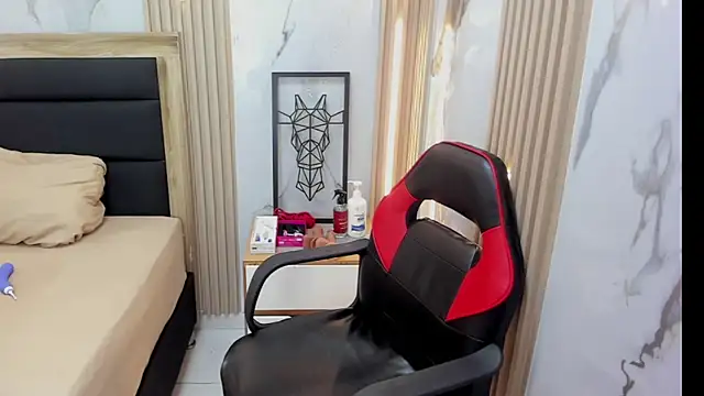 KATIAMOSS online show from 21, 7, 2026
